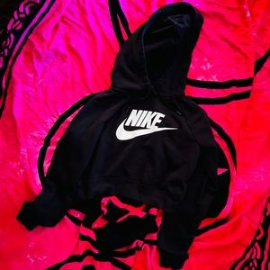 Nike Crop Hoodie